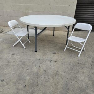 Round Kids Table